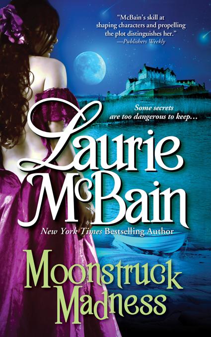 Moonstruck Madness - Laurie McBain