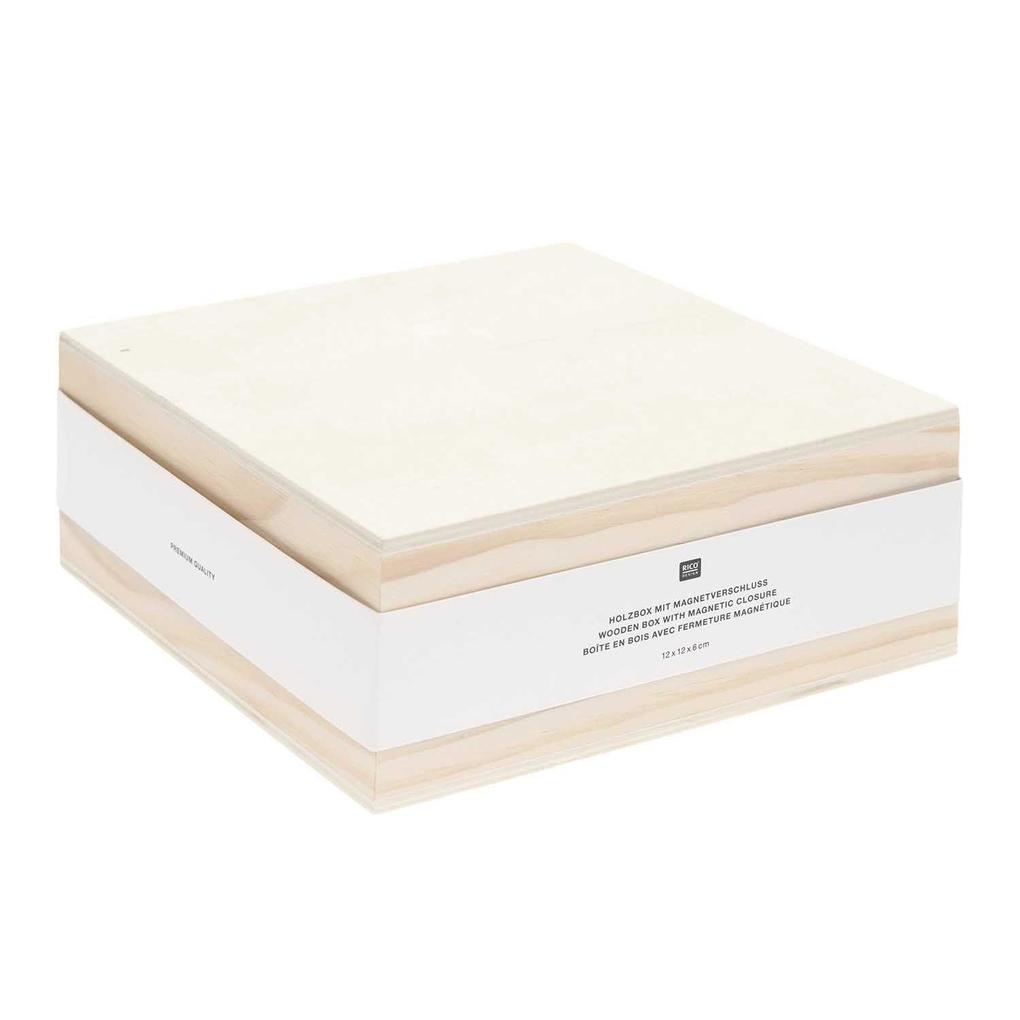 Holzbox quadratisch mit Magnetverschluss 17 x 17 x 7 cm FSC 100%